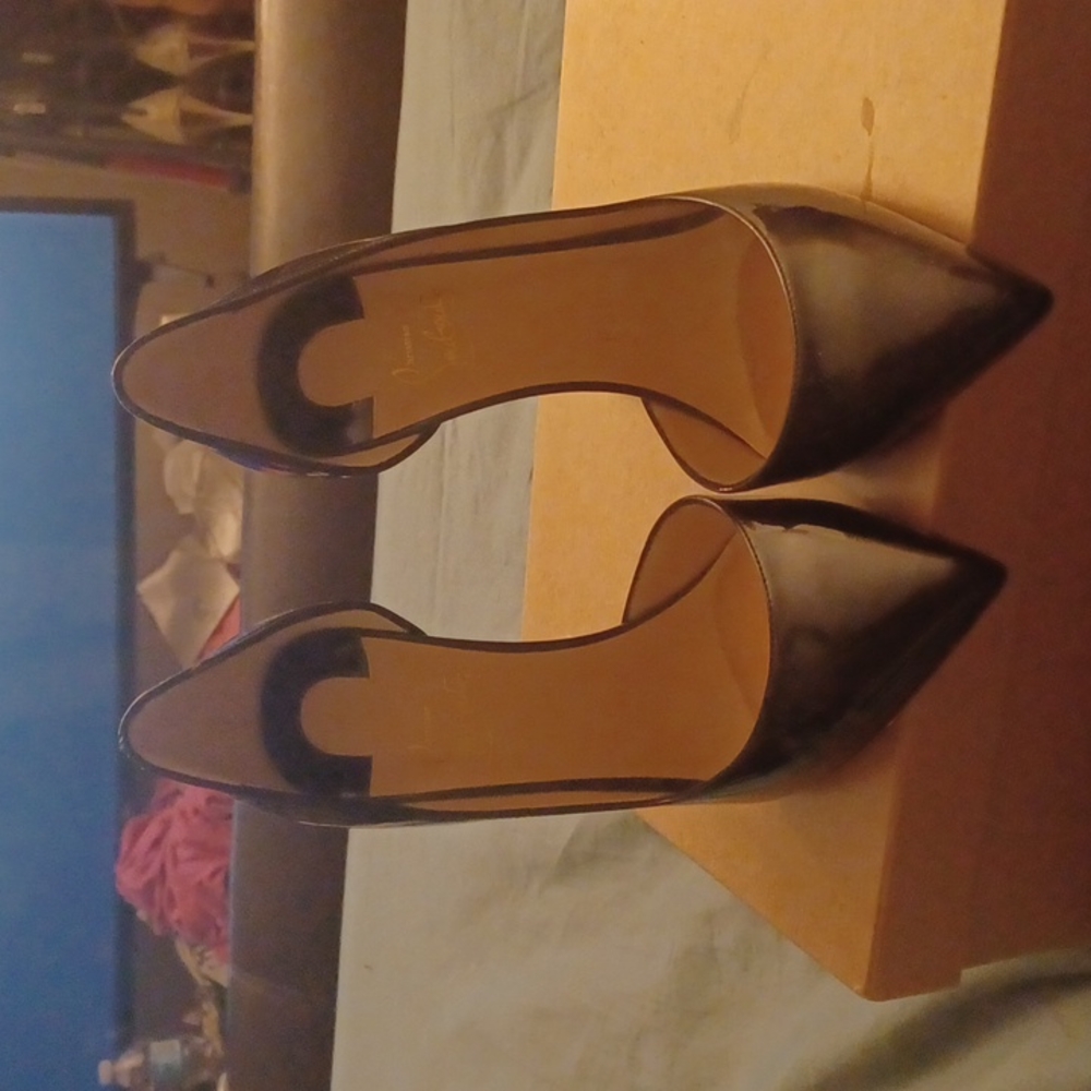 Brand new Christian Louboutin red bottoms